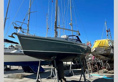 Elan 31 Sejlbåd 1985, med Volvo Penta motor, Portugal