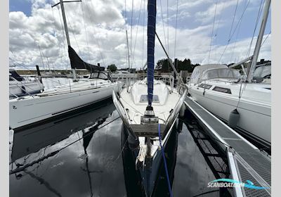 Elan 333 Sejlbåd 2006, med Yanmar 2GM20
 motor, Danmark