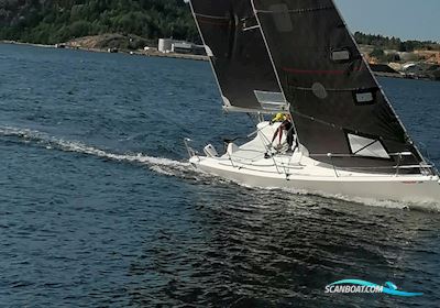 Fareast 28R Sejlbåd 2017, med Mercury 4 Stroke motor, Sverige