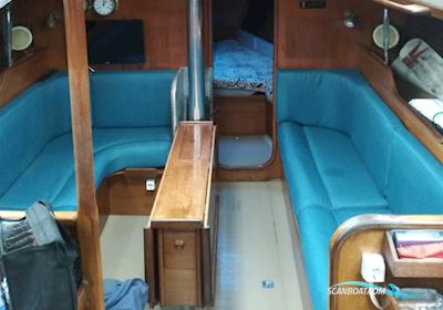 First Beneteau 42 Sejlbåd 1982, med Perkins 4108 motor, Portugal