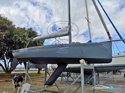 Franck Roy (Cnfr) Franck Roy (Cnfr) Solenn Day 23 Quille Relevable Sejlbåd 2011, med Yanmar motor, Frankrig