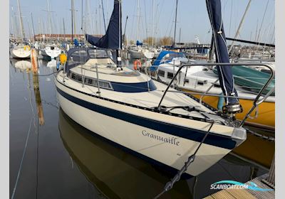 Friendship 28 Sejlbåd 1976, med Volvo Penta motor, Holland