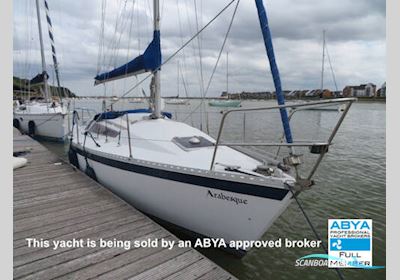 Gib Sea 84 Sejlbåd 1984, med Beta BD722 - new 2004 motor, England