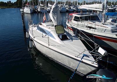 Granada Bonita 767 Sejlbåd 1985, med Honda motor, Danmark