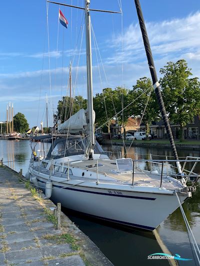 Guy Couach 1300 Sejlbåd 1978, med Perkins motor, Holland