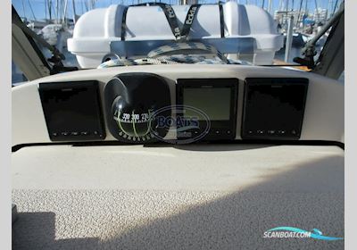 HALLBERG RASSY  34 Sejlbåd 1997, med VOLVO motor, Frankrig