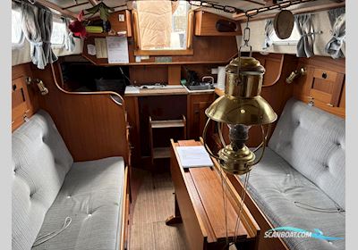 Hallberg Rassy 29 Sejlbåd 1985, med Volvo Penta D1-30F - 2006 motor, Danmark
