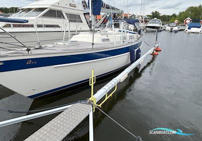 Hallberg-Rassy 312 Mk II Sejlbåd 1988, med Lombardini KDW 1404, motor, Sverige