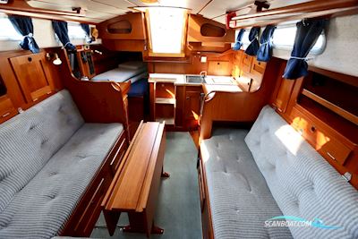 Hallberg Rassy 312 Sejlbåd 1988, Holland