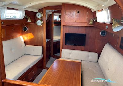 Hallberg Rassy 33 Mistral Sejlbåd 1973, med Volvo Penta 2003 motor, Danmark