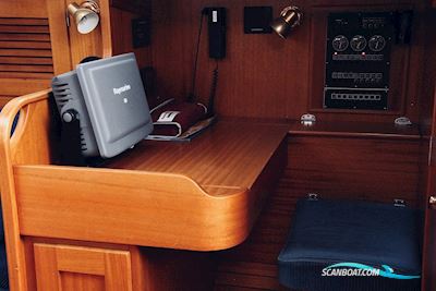 Hallberg Rassy 34 Sejlbåd 1996, Holland