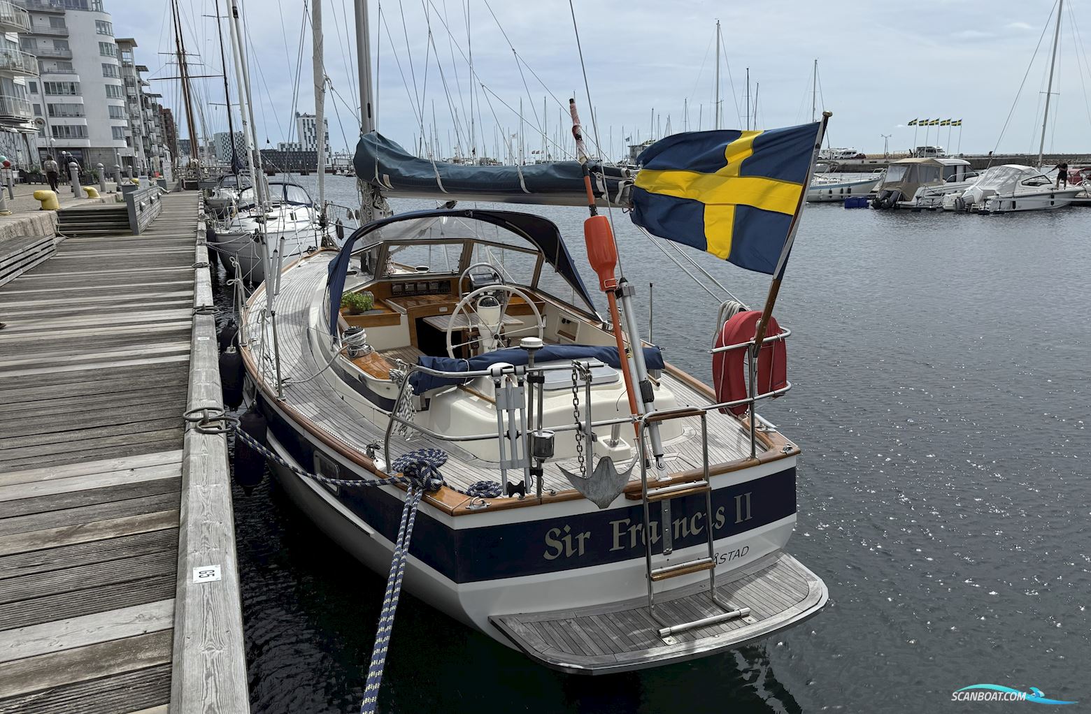 Hallberg-Rassy 352 Sejlbåd 1982, med Volvo Penta motor, Sverige