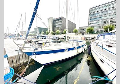 Hallberg Rassy 38 Sejlbåd 1979, med Volvo Penta D2-75
 motor, Danmark