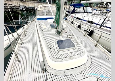 Hallberg Rassy 38 Sejlbåd 1979, med Volvo Penta D2-75
 motor, Danmark