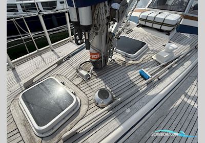 Hallberg Rassy 382 Sejlbåd , med Volvo Penta  motor, Danmark