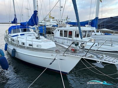 Hallberg-Rassy 41 Ketch Sejlbåd 1977, med Perkins
 motor, Danmark