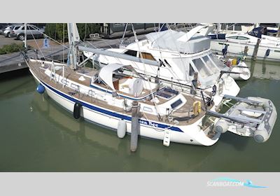 Hallberg-Rassy 43 Sejlbåd 2003, med Nieuwe Motor 2022 motor, Finland