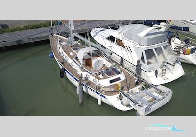 Hallberg-Rassy 43 Sejlbåd 2003, med Nieuwe Motor 2022 motor, Finland