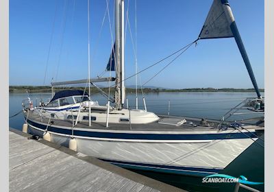Hallberg-rassy 39 MK II Sejlbåd 1996, med Volvo motor, Frankrig