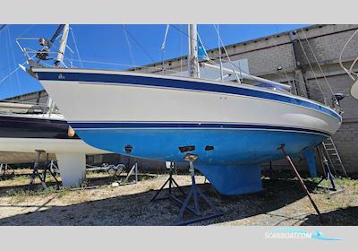 Hallberg-rassy 39 MK II Sejlbåd 1996, med Volvo motor, Frankrig