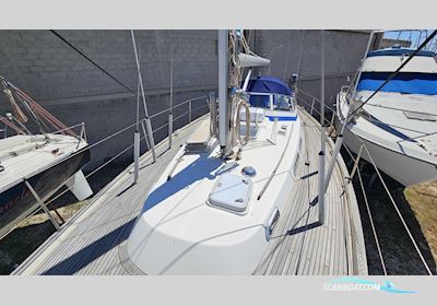 Hallberg-rassy 39 MK II Sejlbåd 1996, med Volvo motor, Frankrig