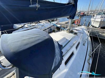 Hanse 300 Sejlbåd 2003, med Yanmar 2GM20 motor, England