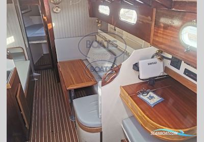 Hartwell OF Plymouth (GB) Hartwell OF Plymouth (GB) Golden Hind 31 Voilier Bois Sejlbåd 1968, med Beta Marine motor, Frankrig