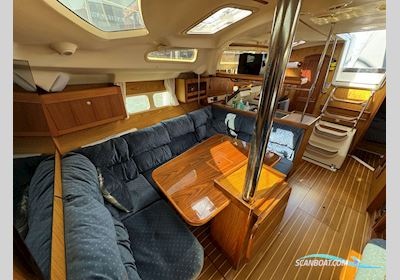 Hunter 410 Sejlbåd 2000, med YAnmar 4JH2TE motor, Tyskland