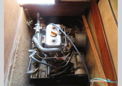 Island Plastics 24 Sejlbåd 1980, med Yanmar 2QM15 motor, England