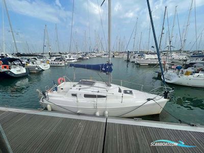 Jeanneau 24.2 Sejlbåd 1998, med Yanmar motor, England