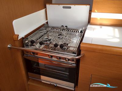 Jeanneau 53 Sejlbåd 2014, med Yanmar 4JH4Hte motor, Italien