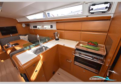 Jeanneau Jeanneau Sun Odyssey 449 Sejlbåd 2017, med Yanmar 4JH5E 54HK motor, Sverige