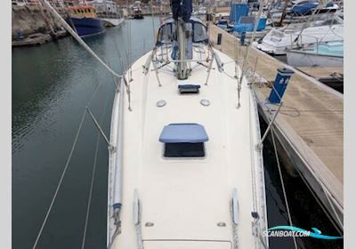 Jeanneau Sun Fizz 40 Sejlbåd 1985, med Perkins 4018 motor, England