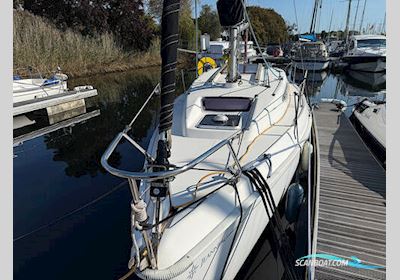 Jeanneau Sun Odyssey 24.2 Sejlbåd 1997, med Suzuki DF 15 ALT motor, England
