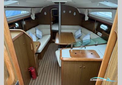 Jeanneau Sun Odyssey 35 Legende Sejlbåd 2006, med Yanmar motor, England