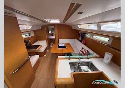 Jeanneau Sun Odyssey 409 Sejlbåd 2011, med Yanmar  3JH5E motor, England