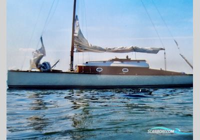 Jollenkreuzer Paul Böhling Werft Sejlbåd 1930, med Yanmar 1GM10 motor, Tyskland