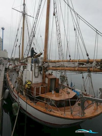 Labora Hajkutter Gaff Ketch Sejlbåd 1939, med Caterpillar motor, Ej oplyst