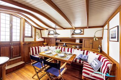 Lemsteraak Aukje Zwaantje Sejlbåd 1911, med Perkins motor, Holland