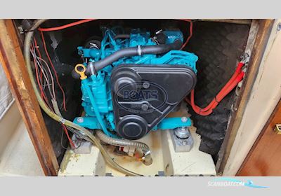 Mallard 9M Sejlbåd 1977, med MIDIF motor, Frankrig