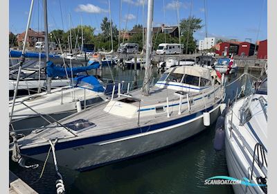 Malö 106 Sejlbåd 1987, med Volvo Penta
 motor, Danmark