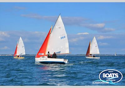 Marine Composite Gazelle Croisière Sejlbåd 2012, med Suzuki motor, Frankrig