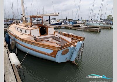 Maurice Griffiths One Off Traditional Built Wooden Sailing Yacht Sejlbåd 1962, med Perkins 4.107 motor, England