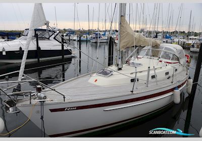 Najad 330 Sejlbåd 1994, med Volvo MD2030 28hp - Saildrive motor, Sverige