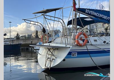 North Wind Mistral 36 Sejlbåd 1983, med Solé Diesel Mini 44 motor, Portugal