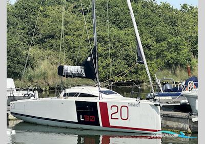 One Design L30 Sejlbåd 2019, med Yanmar motor, England