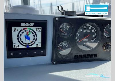 Oyster One Off Sejlbåd 1978, med Vetus motor, Holland