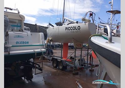 Pogo 2 Sejlbåd 2002, med Yamaha motor, Portugal