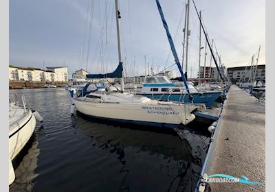 Sigma  33 Cruiser Sejlbåd 1983, med Beta  20 motor, England