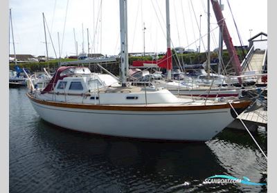 Sovereign 32 Deck saloon Sejlbåd 1990, med Thornycroft motor, England